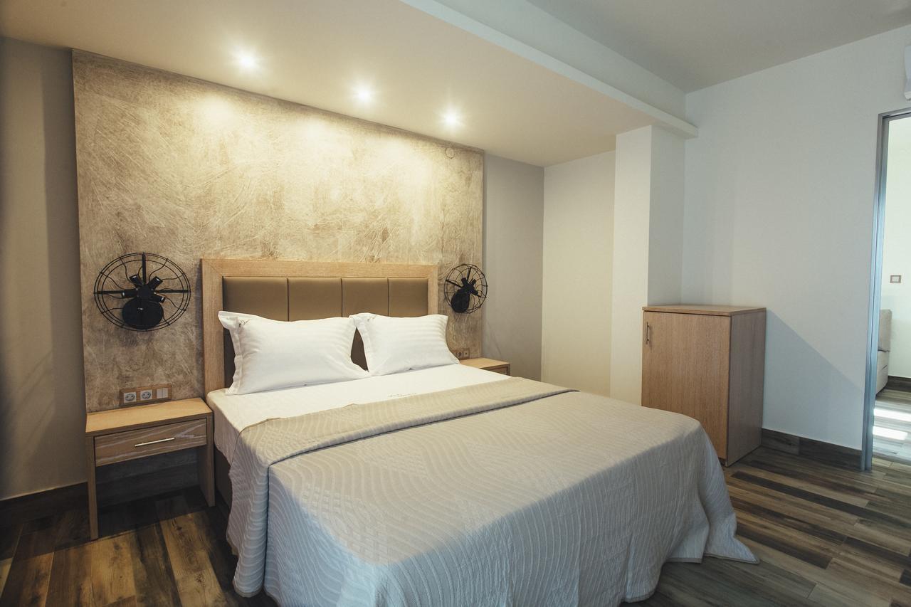Psili Ammos Seaside Luxury Rooms Potos Dış mekan fotoğraf
