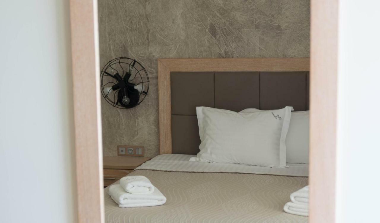 Psili Ammos Seaside Luxury Rooms Potos Dış mekan fotoğraf